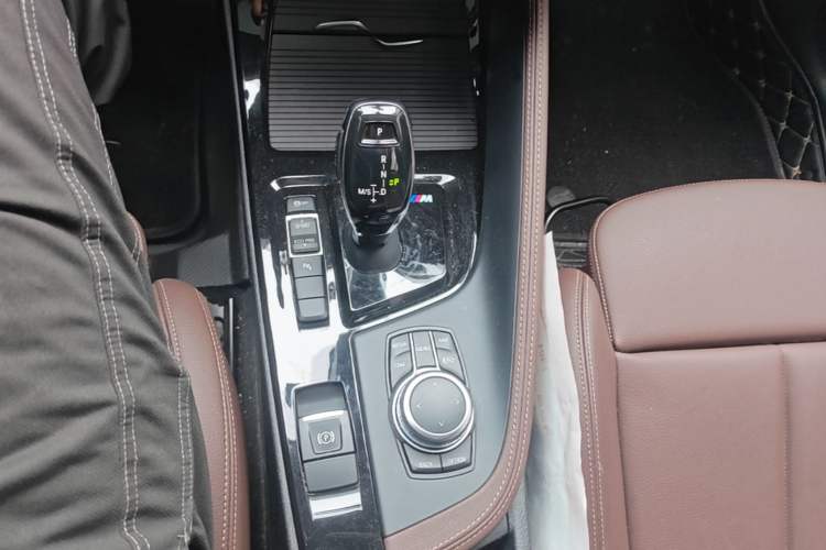 Used BMW X2 2023 sDrive25i M Sport Night Edition Gear Lever