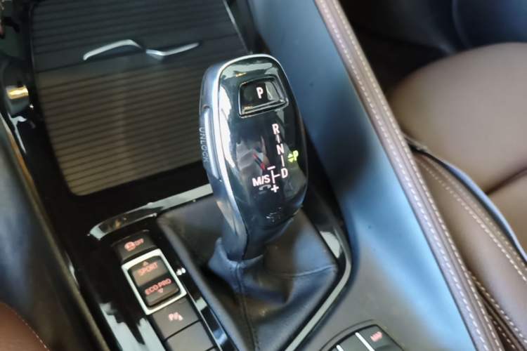 Used BMW X2 2023 sDrive25i M Sport Night Edition Gear Lever