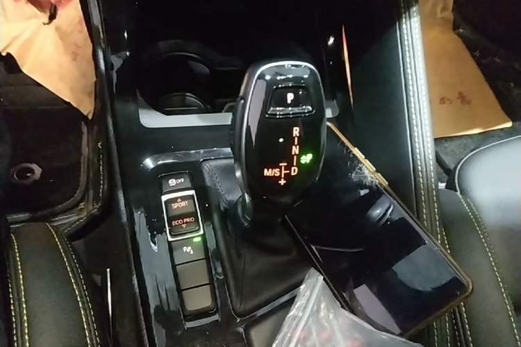 Used BMW X2 2023 sDrive 25i Shining Edition Gear Lever