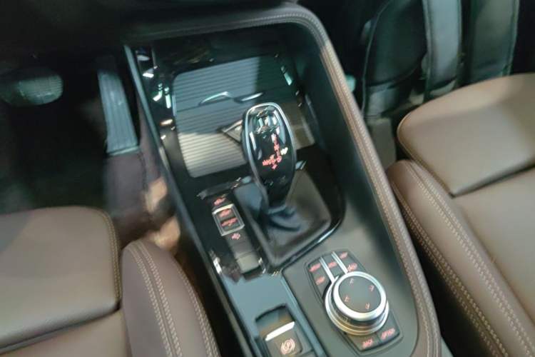 Used BMW X2 2023 sDrive25i M Sport Night Edition Gear Lever