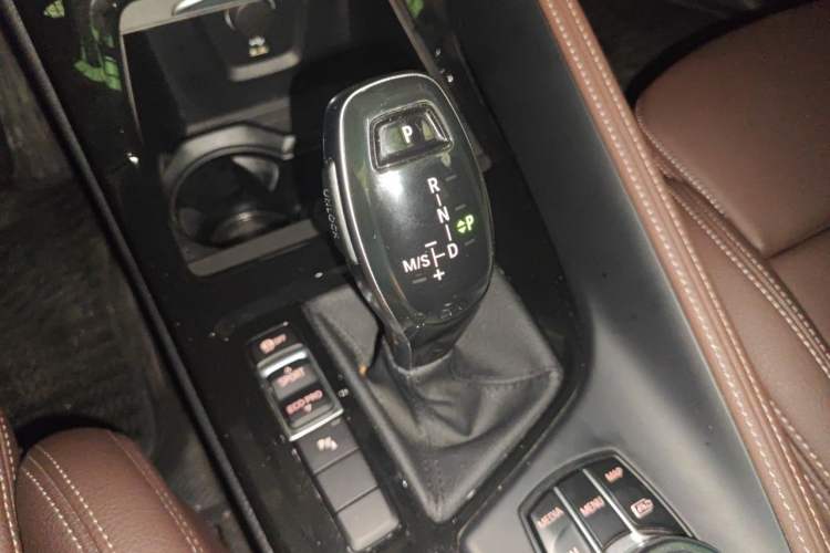 Used BMW X2 2023 sDrive25i M Sport Night Edition Gear Lever