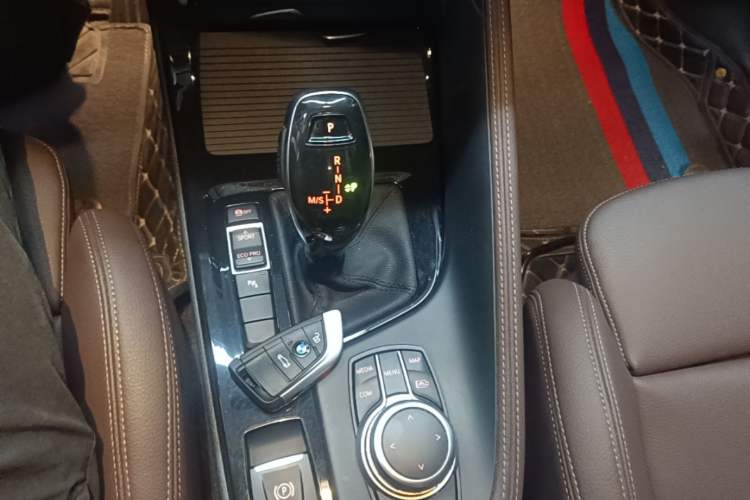 Used BMW X2 2023 sDrive25i M Sport Night Edition Gear Lever