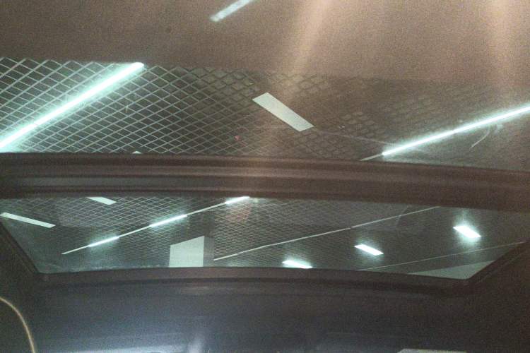 Used BMW X2 2023 sDrive 25i Shining Edition Headliner