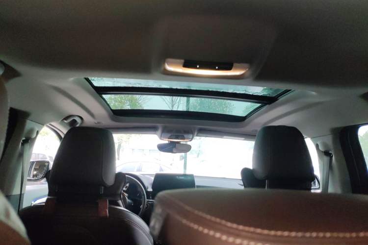 Used BMW X2 2023 sDrive25i M Sport Package Headliner