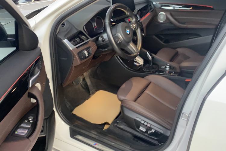 Used BMW X2 2023 sDrive25i M Sport Night Edition Interior 1