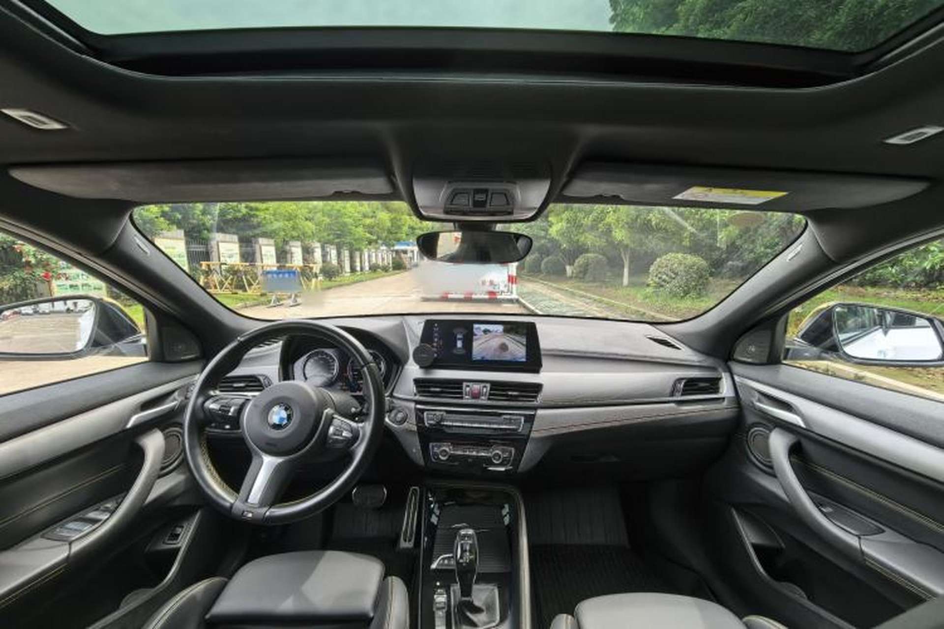 Used BMW X2 2023 sDrive 25i Shining Edition Interior 2