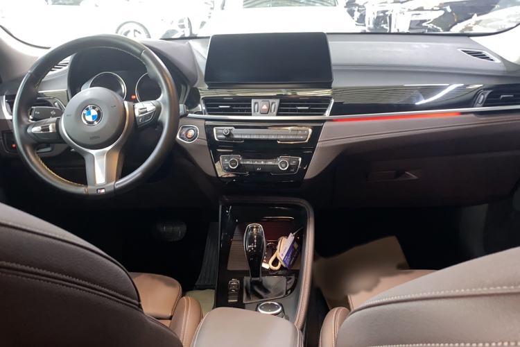 Used BMW X2 2023 sDrive25i M Sport Night Edition Interior 3