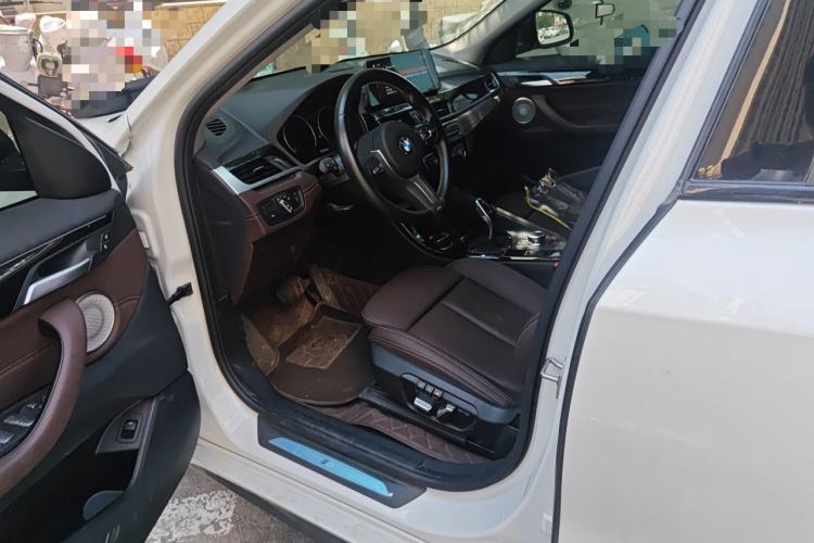 Used BMW X2 2023 sDrive25i M Sport Night Edition Interior 3