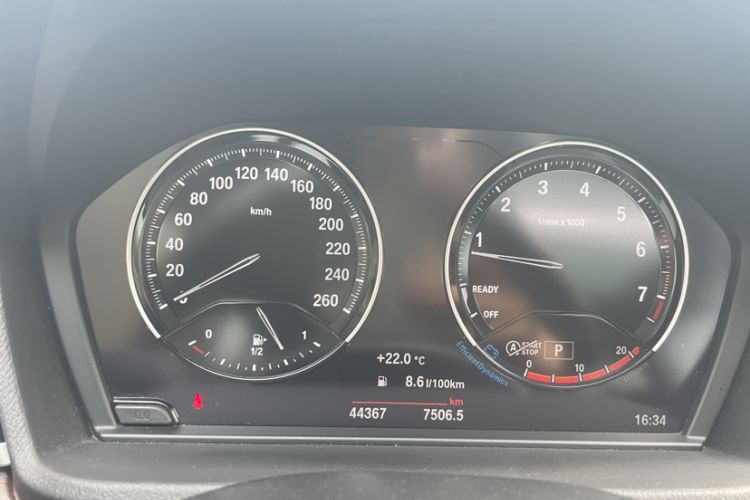 Used BMW X2 2023 sDrive25i M Sport Night Edition Interior 4