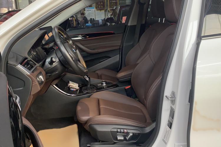 Used BMW X2 2023 sDrive25i M Sport Night Edition Left Front Seat