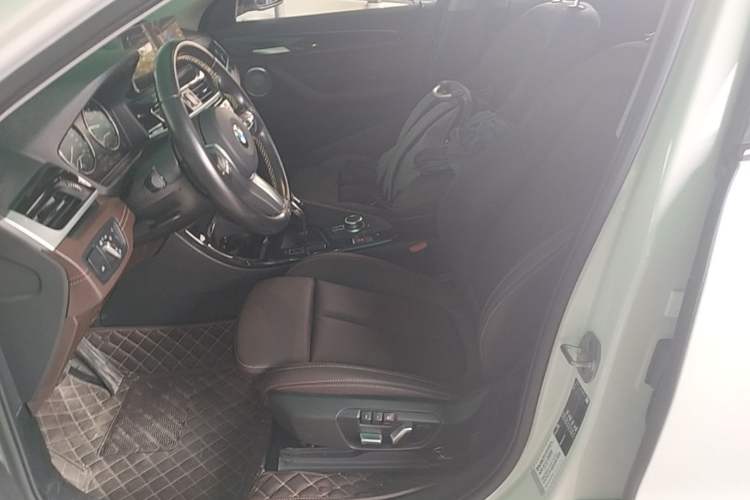 Used BMW X2 2023 sDrive25i M Sport Night Edition Left Front Seat