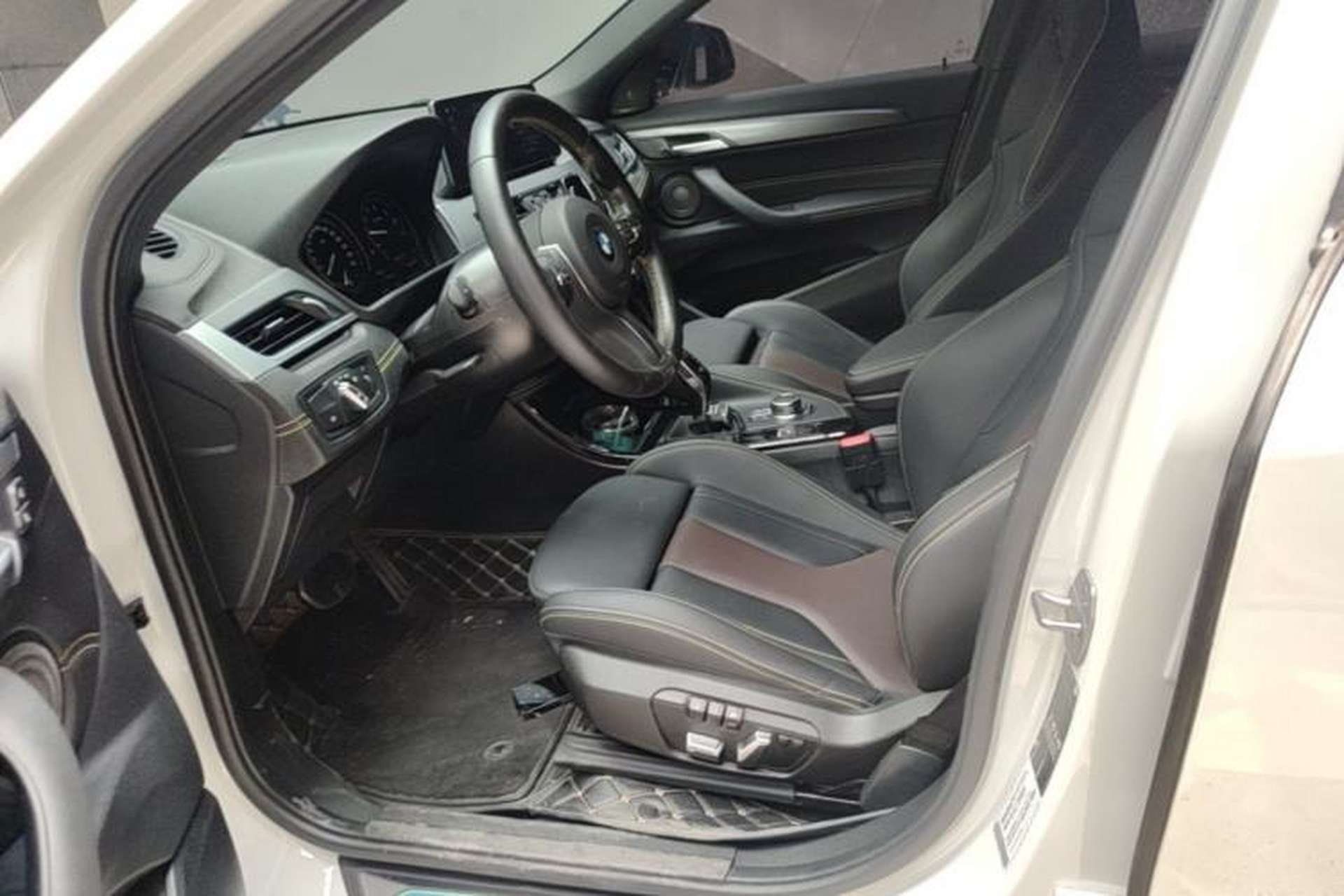 Used BMW X2 2023 sDrive 25i Shining Edition Left Front Seat