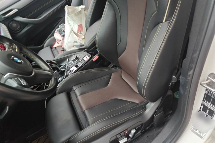 Used BMW X2 2023 xDrive 25i Shining Edition Left Front Seat