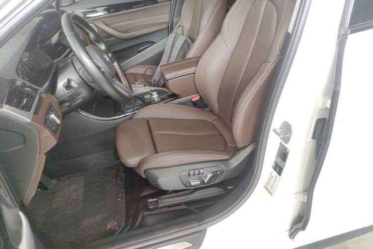 Used BMW X2 2023 sDrive25i M Sport Night Edition Left Front Seat