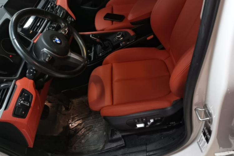 Used BMW X2 2023 sDrive25i M Sport Package Left Front Seat