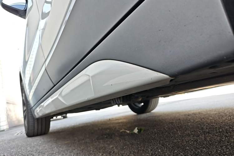 Used BMW X2 2023 sDrive25i M Sport Package Left Side Sill