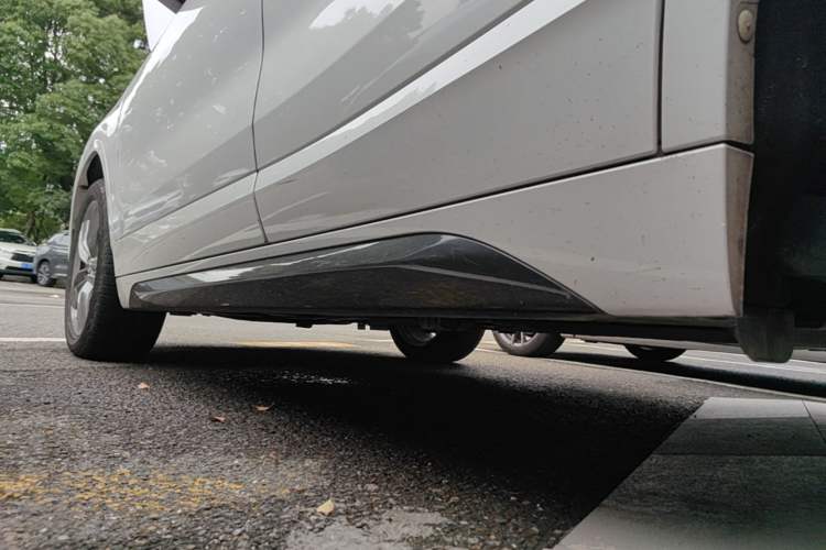 Used BMW X2 2023 sDrive25i M Sport Night Edition Left Side Sill