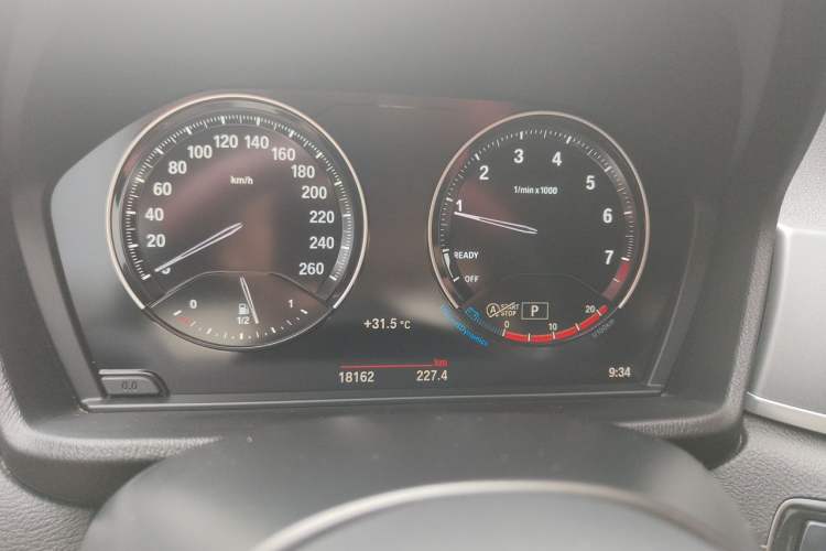 Used BMW X2 2023 sDrive 25i Shining Edition Odometer Close Up
