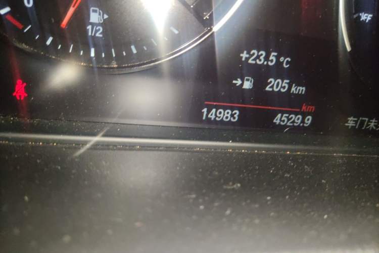 Used BMW X2 2023 sDrive 25i Shining Edition Odometer Close Up