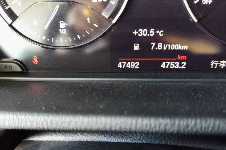 Used BMW X2 2023 sDrive25i M Sport Night Edition Odometer Close Up