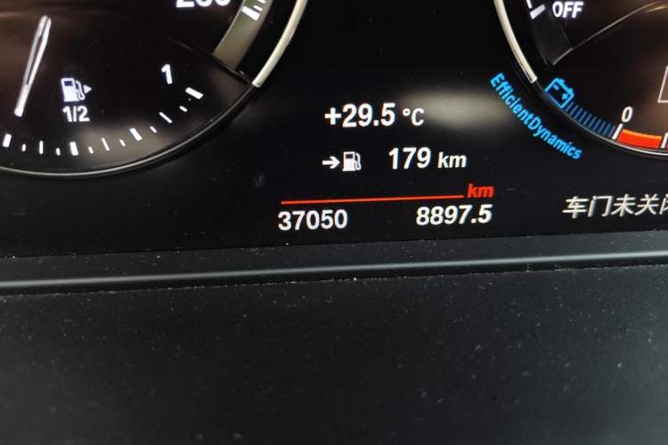 Used BMW X2 2023 xDrive 25i Shining Edition Odometer Close Up