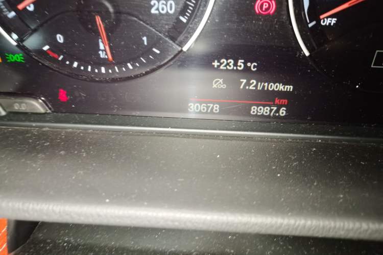 Used BMW X2 2023 sDrive25i M Sport Night Edition Odometer Close Up