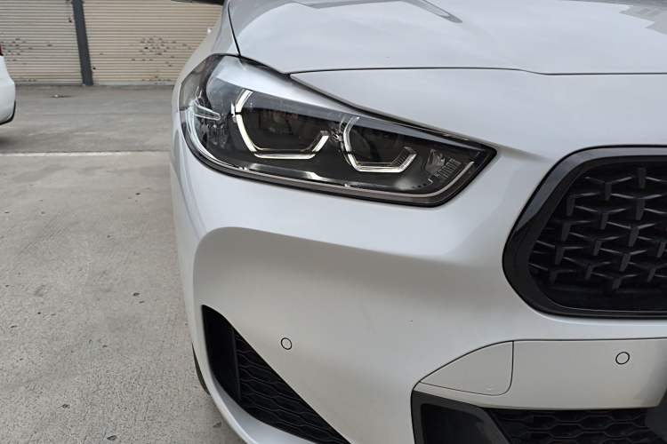 Used BMW X2 2023 sDrive25i M Sport Night Edition Right Front Headlight