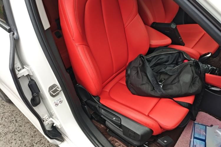 Used BMW X2 2023 sDrive25i M Sport Night Edition Right Front Seat