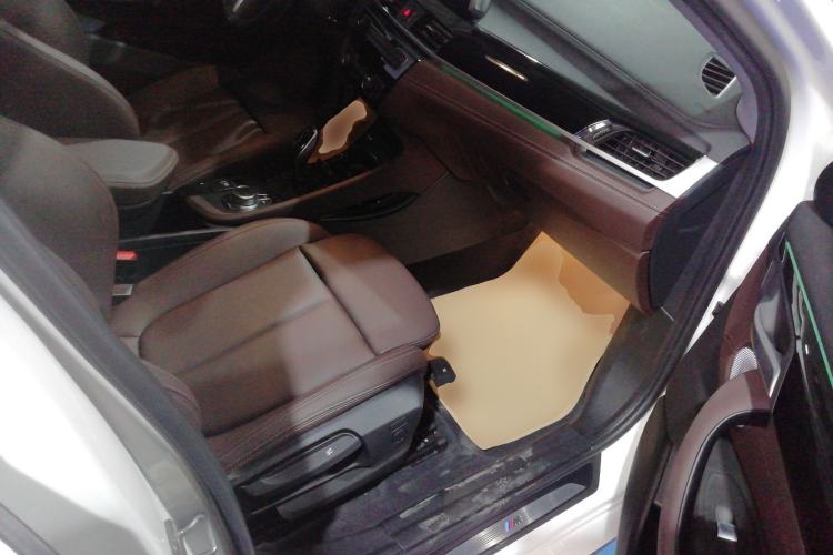 Used BMW X2 2023 sDrive25i M Sport Night Edition Right Front Seat