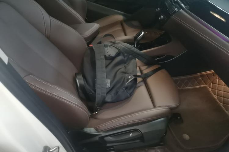 Used BMW X2 2023 sDrive25i M Sport Night Edition Right Front Seat