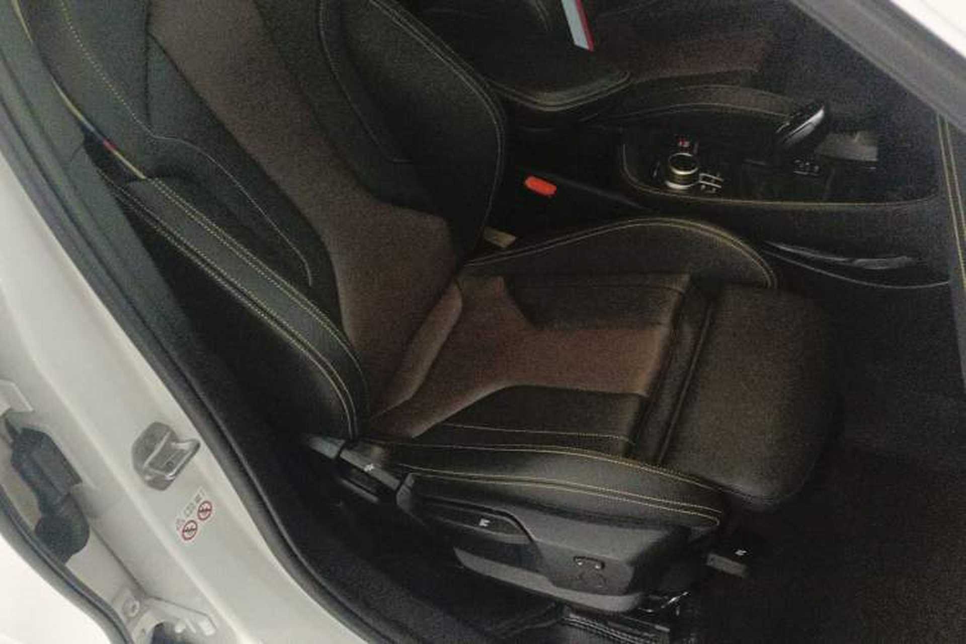 Used BMW X2 2023 sDrive 25i Shining Edition Right Front Seat
