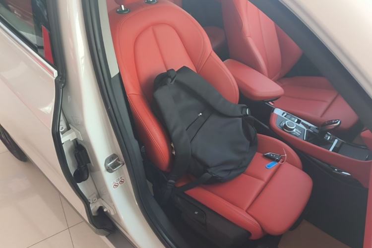 Used BMW X2 2023 sDrive25i M Sport Package Right Front Seat