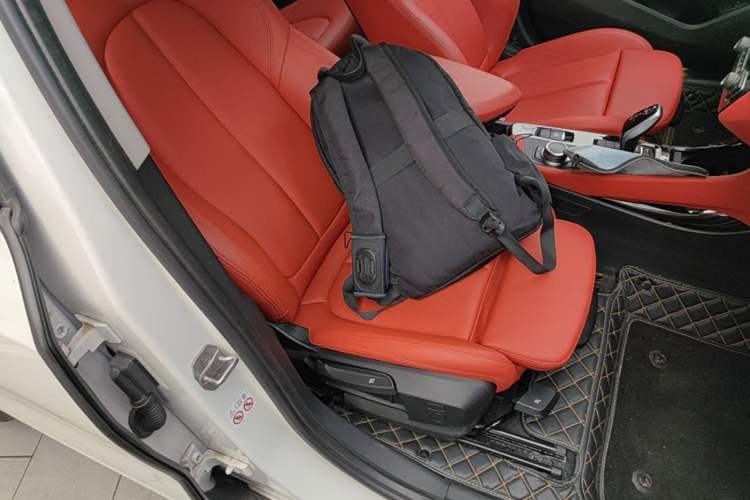 Used BMW X2 2023 sDrive25i M Sport Night Edition Right Front Seat