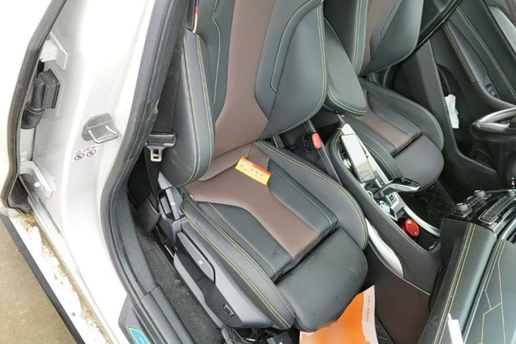 Used BMW X2 2023 sDrive 25i Shining Edition Right Front Seat
