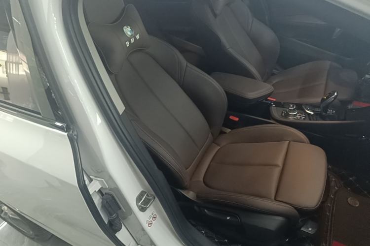 Used BMW X2 2023 sDrive25i M Sport Night Edition Right Front Seat