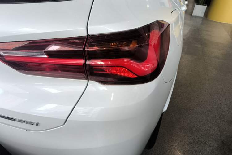 Used BMW X2 2023 sDrive 25i Shining Edition Right Rear Taillight