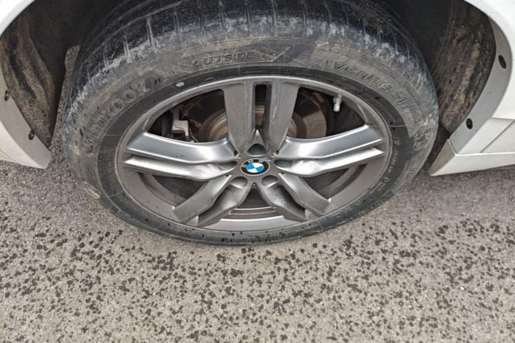 Used BMW X2 2023 sDrive25i M Sport Night Edition Right Rear Wheel Hub