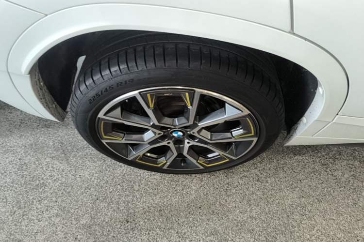 Used BMW X2 2023 sDrive 25i Shining Edition Right Rear Wheel Hub