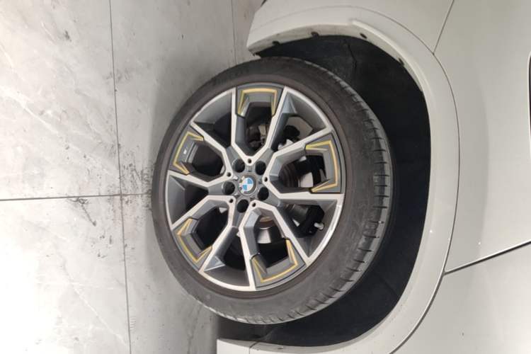 Used BMW X2 2023 sDrive 25i Shining Edition Right Rear Wheel Hub