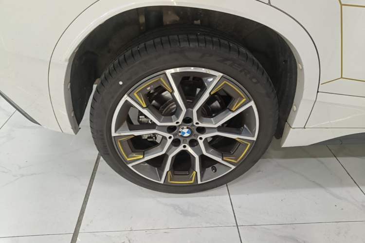 Used BMW X2 2023 sDrive 25i Shining Edition Right Rear Wheel Hub
