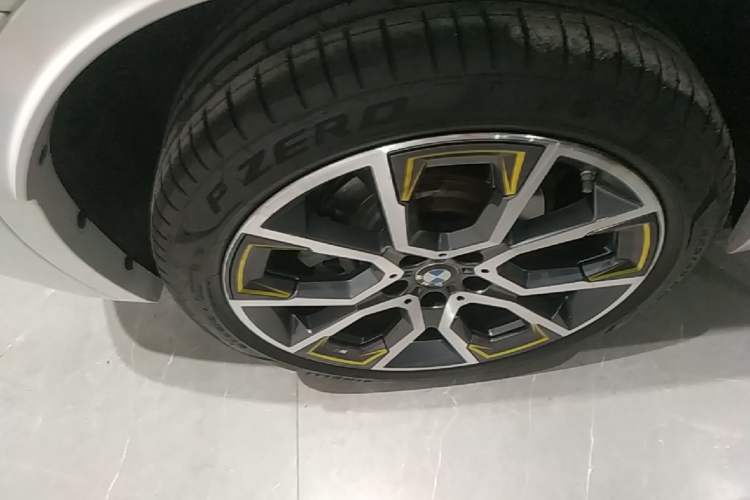 Used BMW X2 2023 sDrive 25i Shining Edition Right Rear Wheel Hub