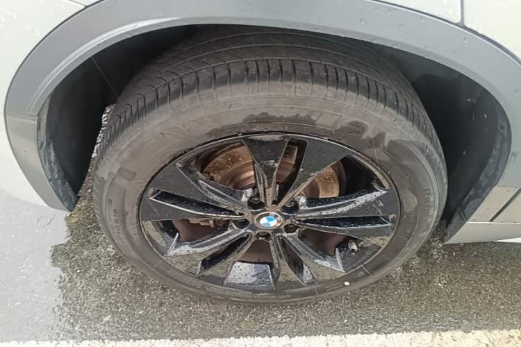 Used BMW X2 2023 sDrive25i M Sport Package Right Rear Wheel Hub