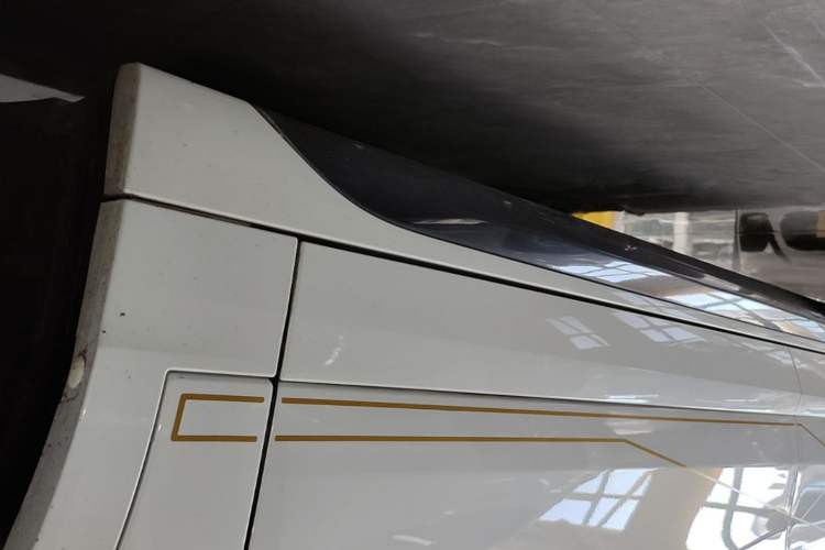 Used BMW X2 2023 sDrive 25i Shining Edition Right Side Sill