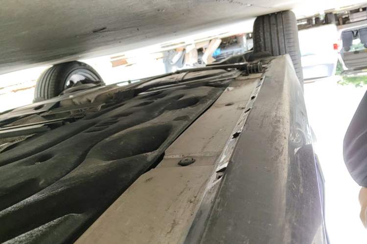Used BMW X2 2023 sDrive 25i Shining Edition Right Side Sill