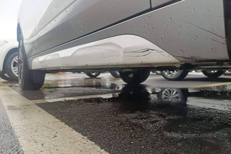 Used BMW X2 2023 sDrive25i M Sport Package Right Side Sill
