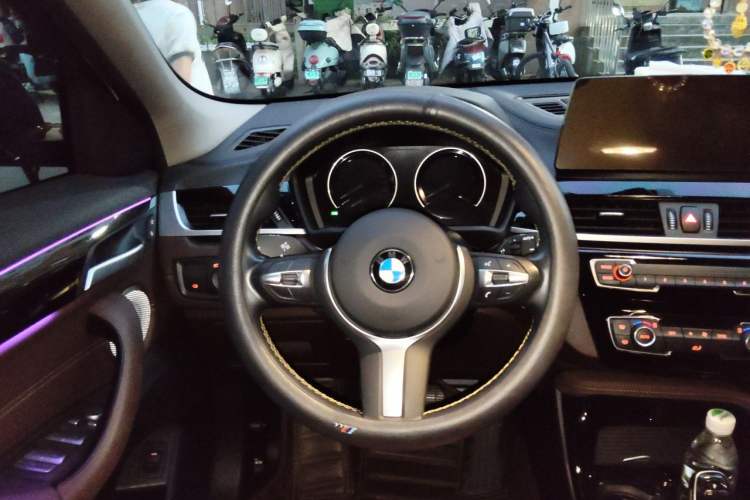 Used BMW X2 2023 sDrive25i M Sport Night Edition Steering Wheel