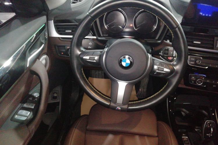 Used BMW X2 2023 sDrive25i M Sport Night Edition Steering Wheel