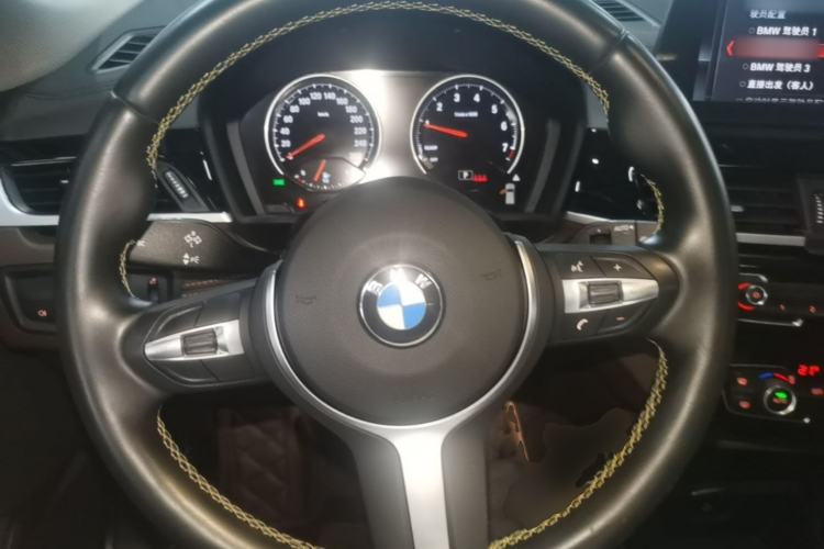 Used BMW X2 2023 sDrive25i M Sport Night Edition Steering Wheel