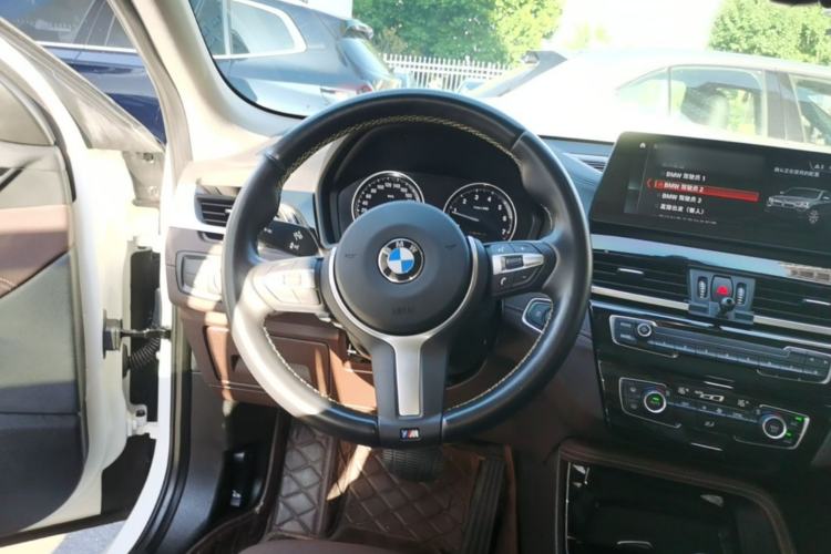 Used BMW X2 2023 sDrive25i M Sport Night Edition Steering Wheel