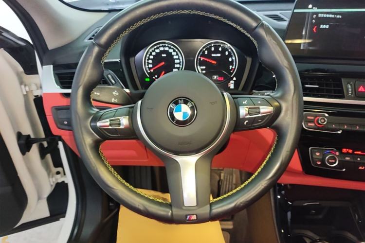 Used BMW X2 2023 sDrive25i M Sport Night Edition Steering Wheel